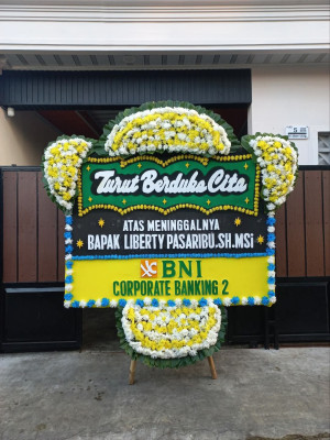Papan Bunga Duka di Bakongan Timur