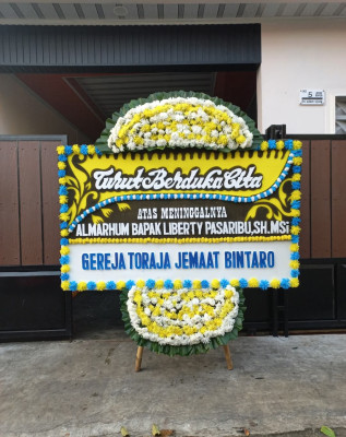 Papan Bunga Duka di Bakongan Timur